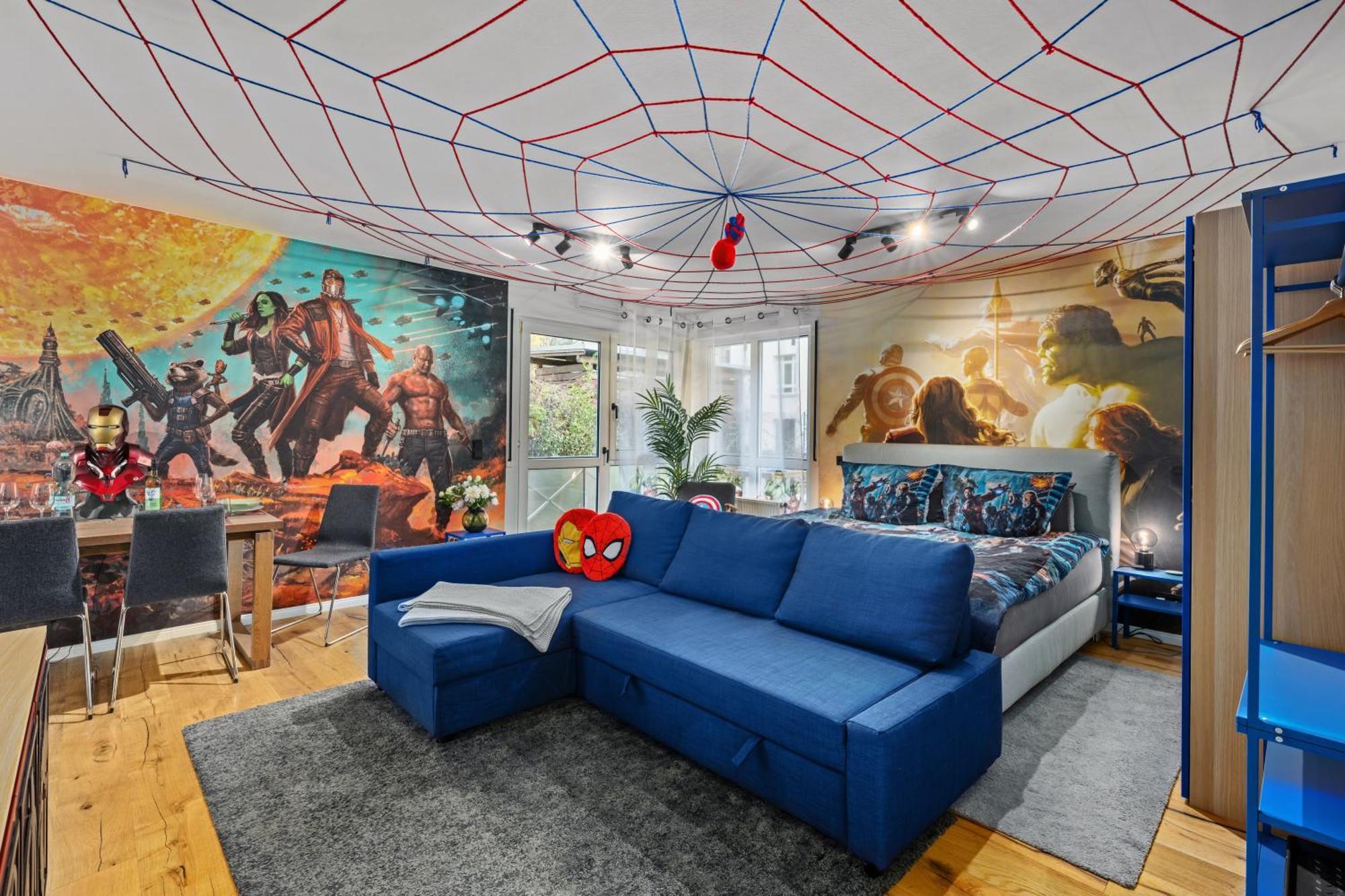 Edler Wohnraum Disney Marvel Studio Mit Balkon, Boxspringbett, Kaffeevollautomat, Lift & Parkplatz Κέμνιτς Εξωτερικό φωτογραφία