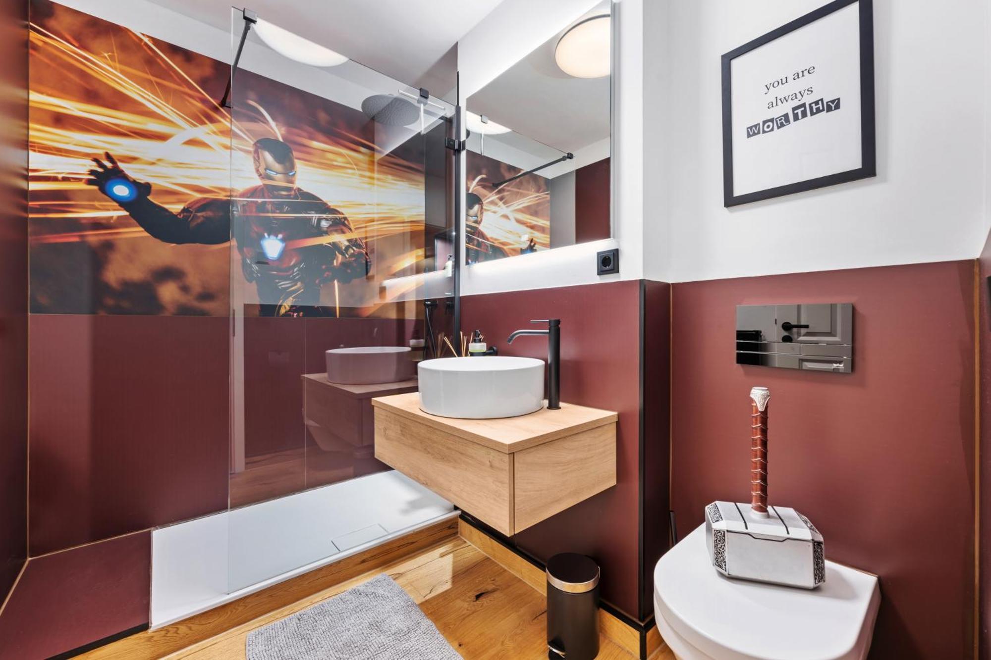 Edler Wohnraum Disney Marvel Studio Mit Balkon, Boxspringbett, Kaffeevollautomat, Lift & Parkplatz Κέμνιτς Εξωτερικό φωτογραφία