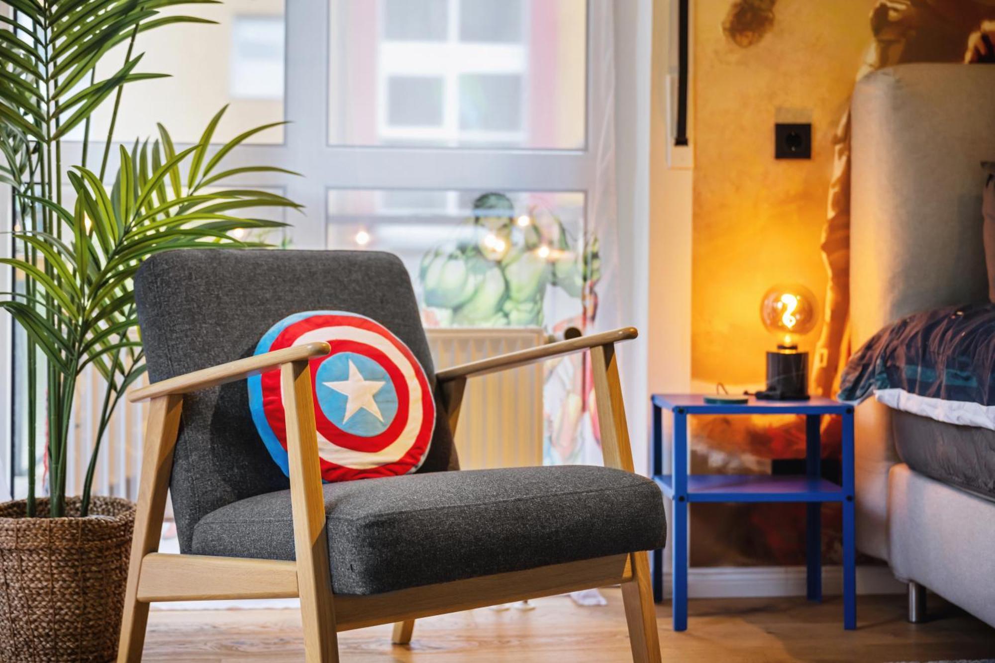 Edler Wohnraum Disney Marvel Studio Mit Balkon, Boxspringbett, Kaffeevollautomat, Lift & Parkplatz Κέμνιτς Εξωτερικό φωτογραφία
